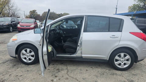 2009 Nissan Versa 1.8 SL