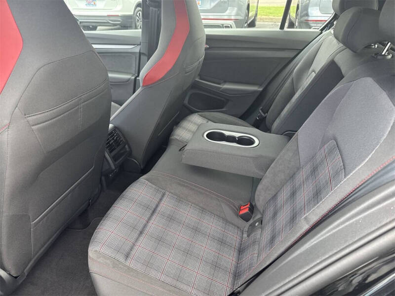 2025 Volkswagen Golf GTI S