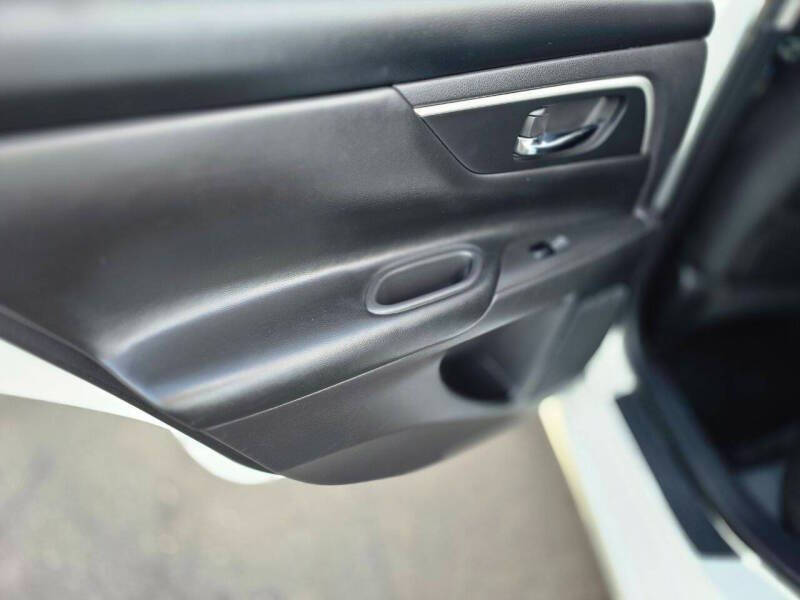 2017 Nissan Altima 2.5 S