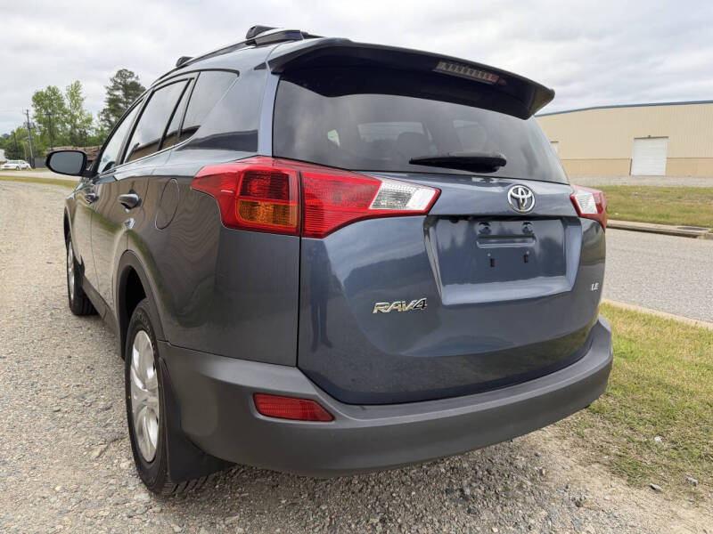 2014 Toyota RAV4 LE
