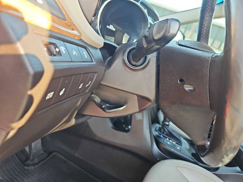 2016 Hyundai Santa Fe SE