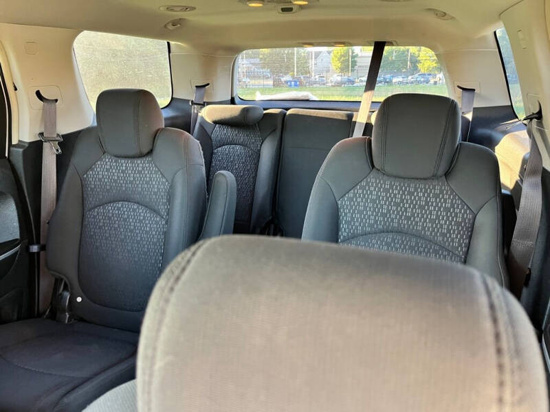 2008 GMC Acadia SLE-1