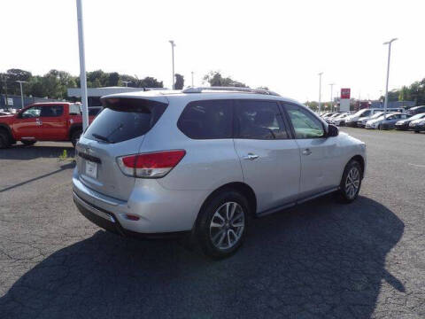 2013 Nissan Pathfinder SV