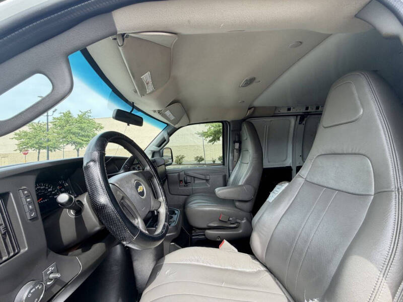 2016 Chevrolet Express 2500