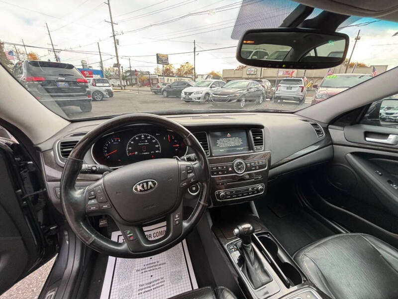 2014 Kia Cadenza Premium