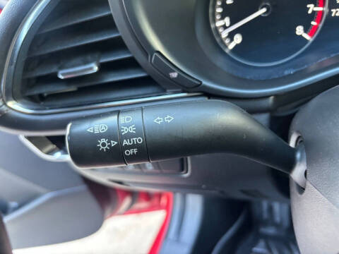 2022 Mazda Mazda3 Hatchback Premium Plus