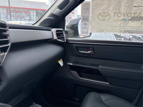 2025 Toyota Tundra Limited HV