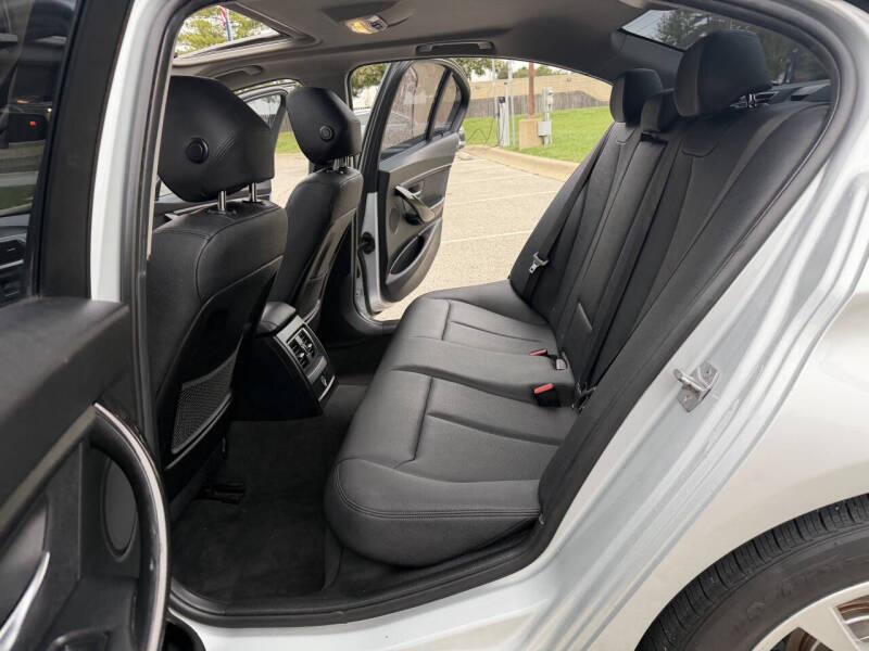 2018 BMW 3 Series 320i