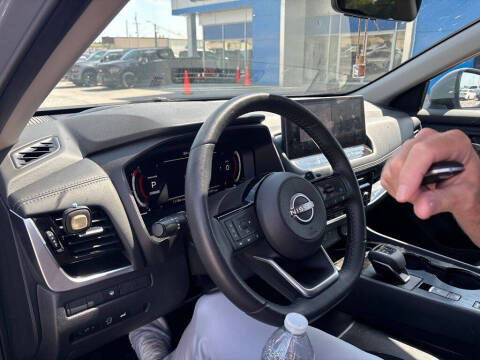 2024 Nissan Rogue SL