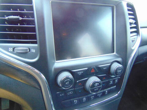 2017 Jeep Grand Cherokee Laredo