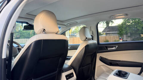 2017 Ford Edge Titanium