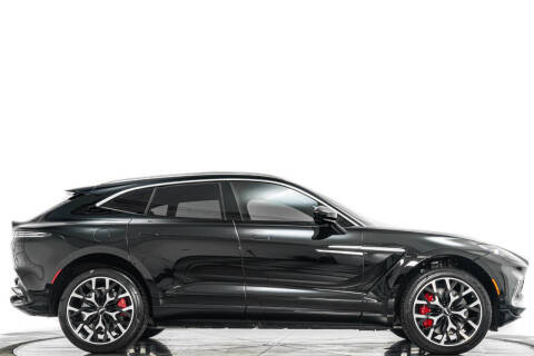 2021 Aston Martin DBX