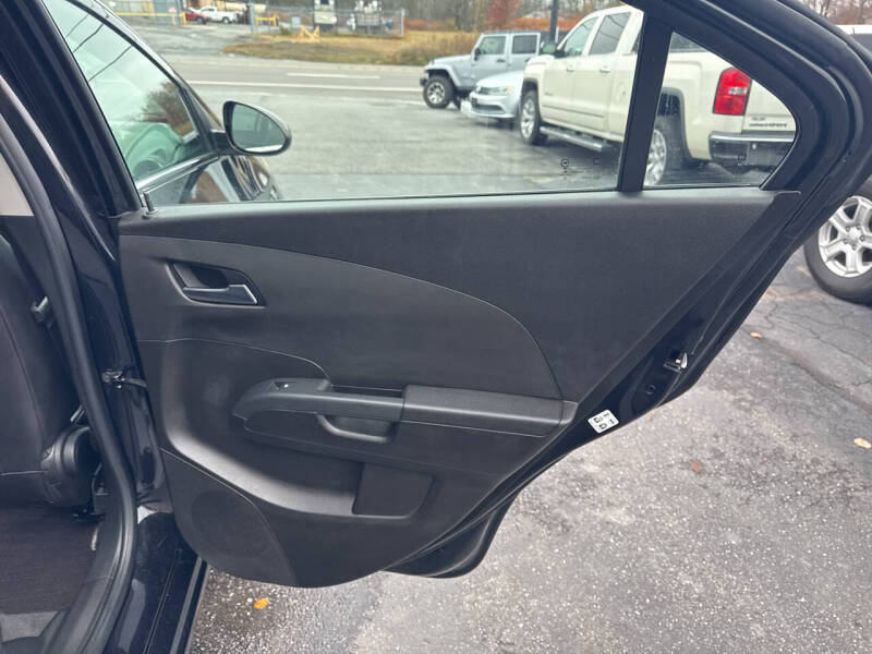 2015 Chevrolet Sonic LTZ Auto