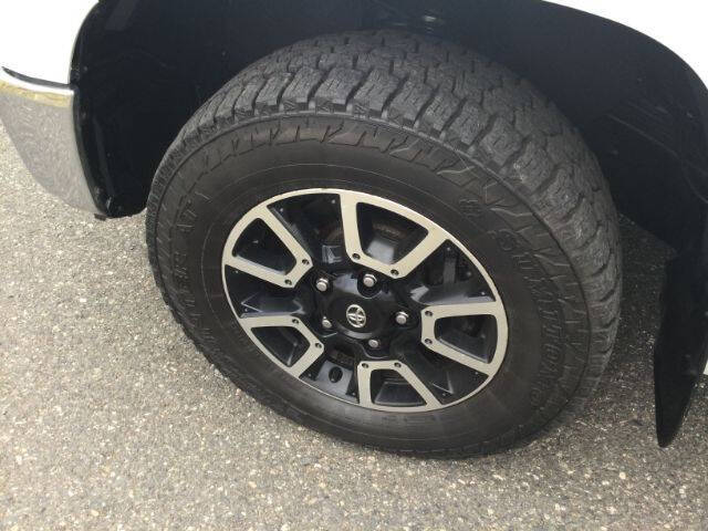 2018 Toyota Tundra SR5