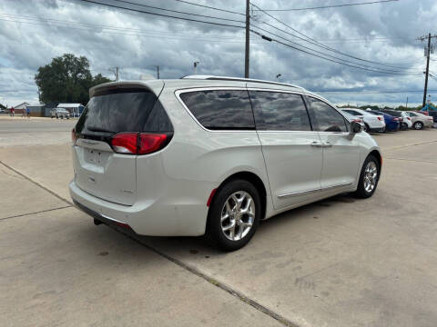2017 Chrysler Pacifica Limited