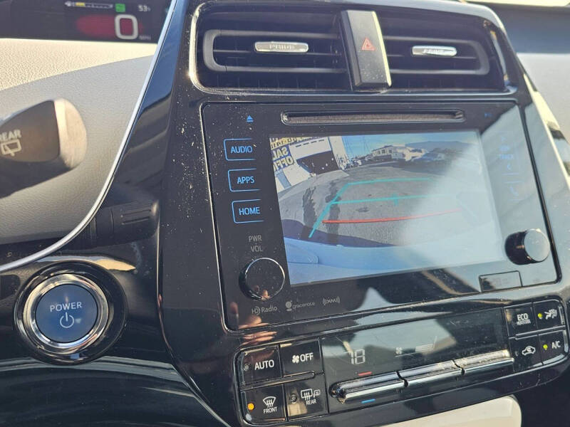 2018 Toyota Prius Three Touring