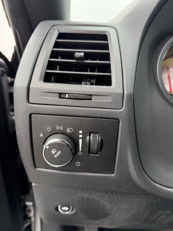 2013 Dodge Challenger SXT Plus