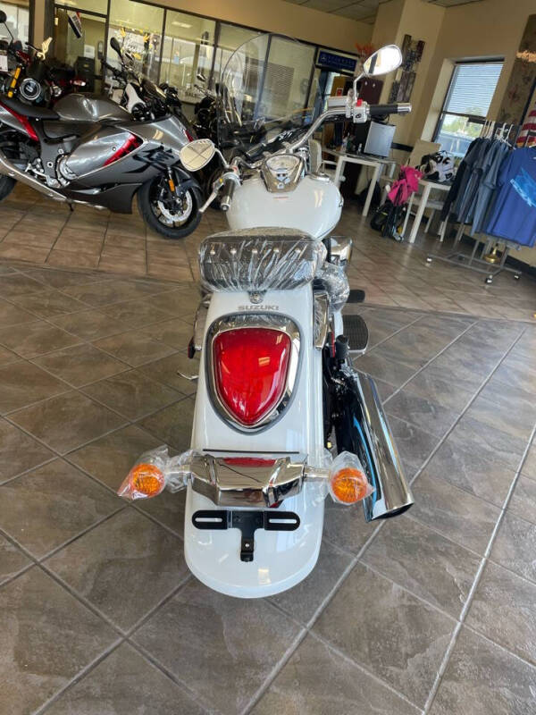 2025 Suzuki C50T VL800T