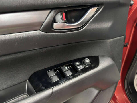 2017 Mazda CX-5 Sport