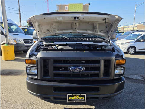 2011 Ford E-Series E-250