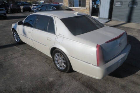 2010 Cadillac DTS Luxury Collection