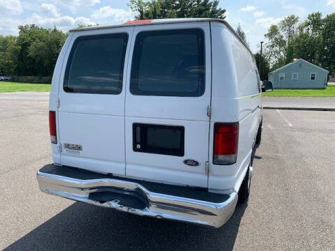 2003 Ford E-Series E-250