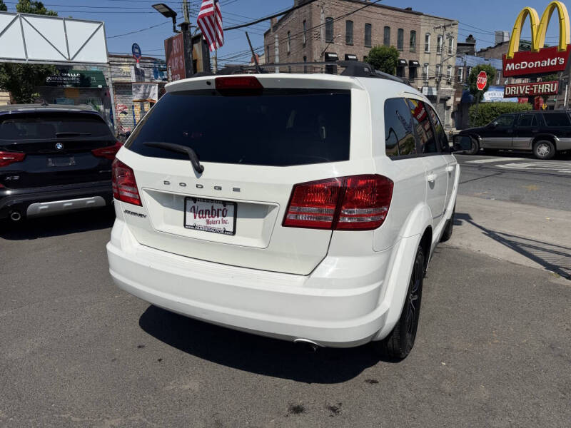 2018 Dodge Journey SE