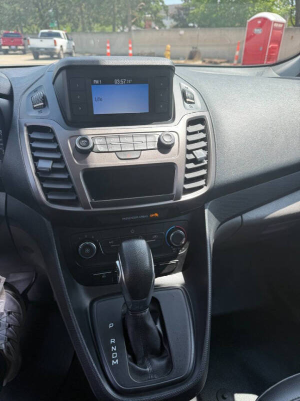 2022 Ford Transit Connect XL