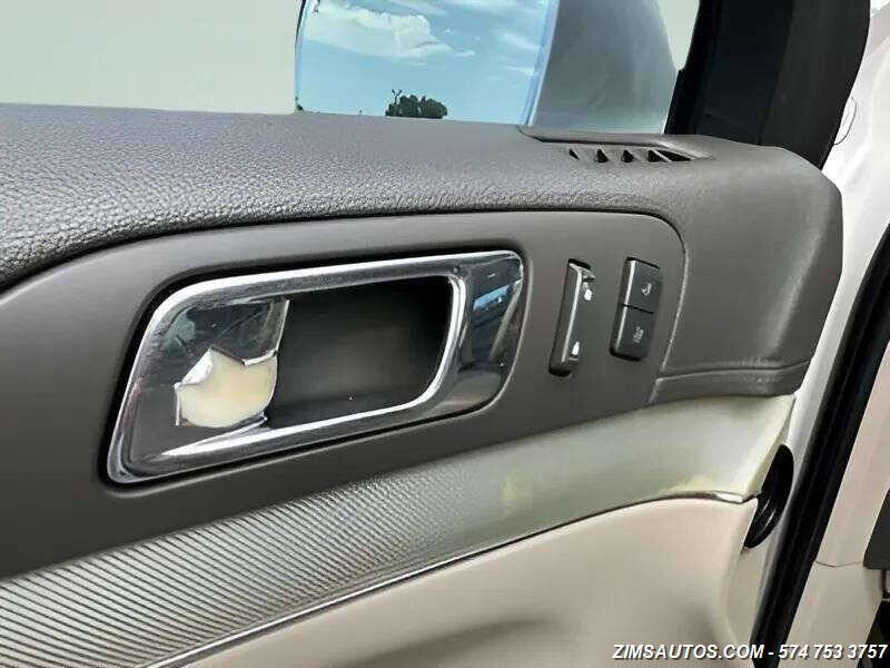 2011 Lincoln MKT EcoBoost