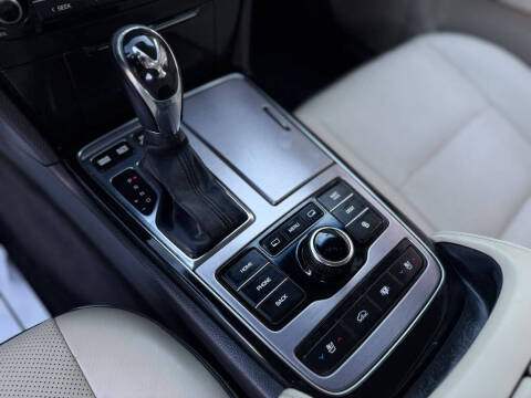 2016 Hyundai Equus Signature