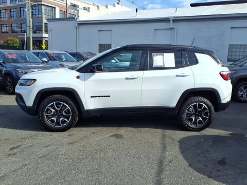 2025 Jeep Compass Trailhawk