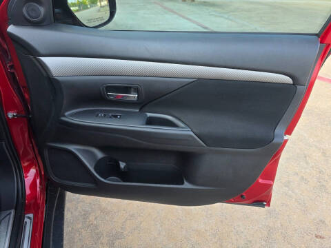 2016 Mitsubishi Outlander SEL