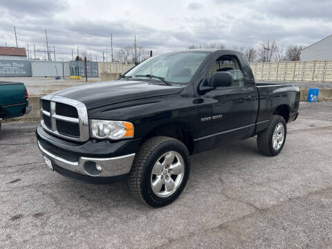 2005 Dodge Ram 1500 for sale at Autoville in Bowling Green OH