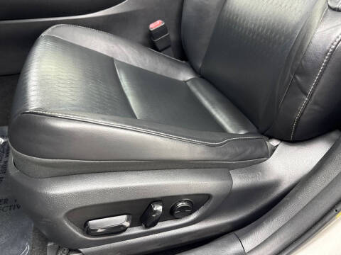 2020 Lexus UX 200