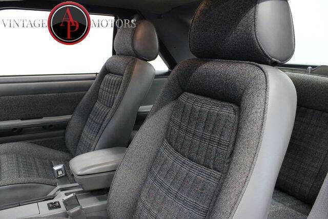 1987 Ford Mustang GT