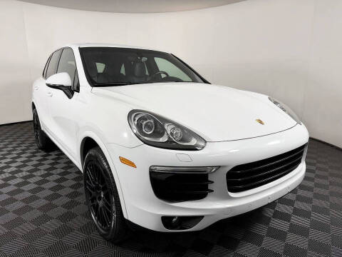 2017 Porsche Cayenne Platinum Edition
