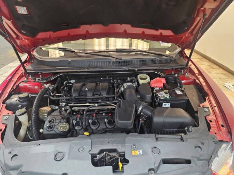 2014 Ford Taurus SEL