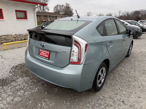 2012 Toyota Prius Two