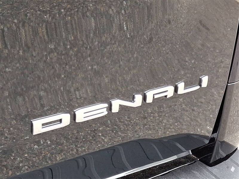 2025 GMC Sierra EV Denali