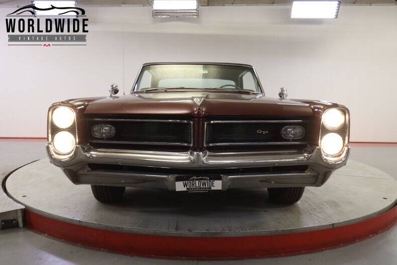 1964 Pontiac Grand Prix