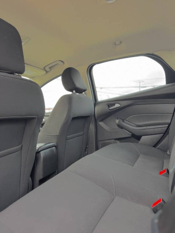 2016 Ford Focus SE