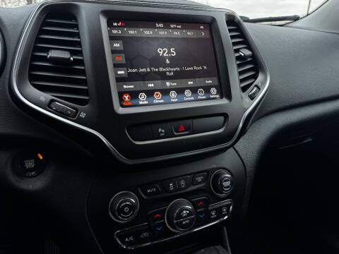 2020 Jeep Cherokee Trailhawk