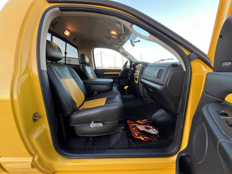 2004 Dodge Ram 1500 SLT