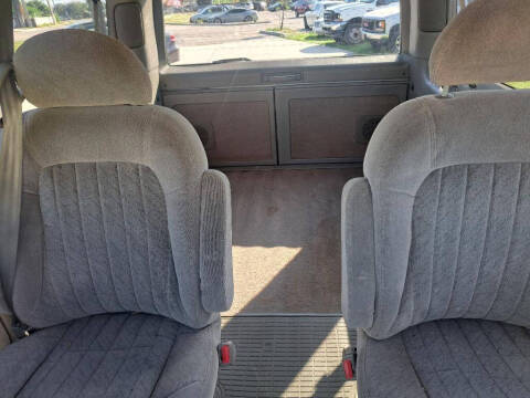 2003 Chevrolet Astro LS