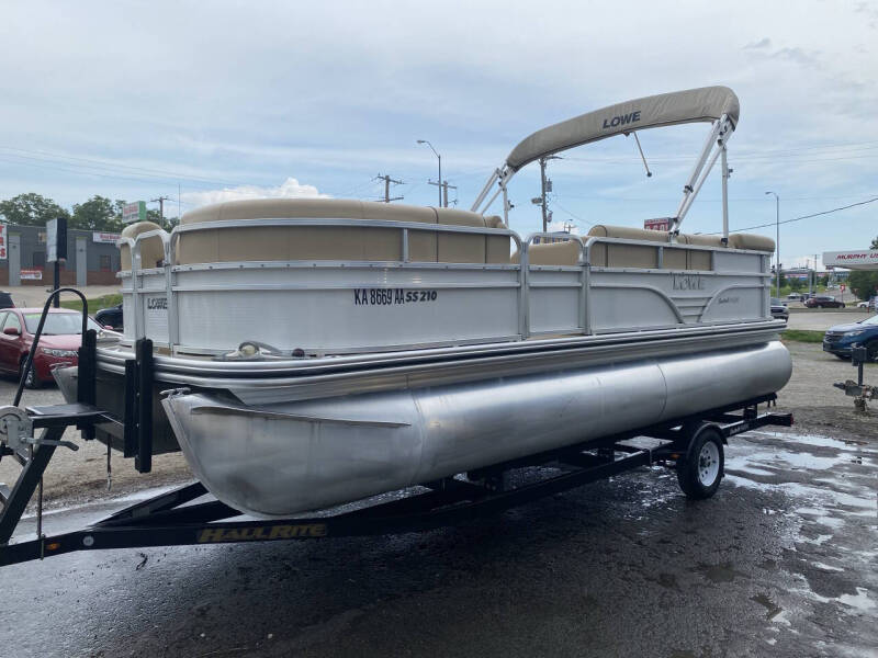 2018 Lowe Boats SS 210