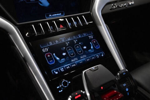 2019 Lamborghini Urus