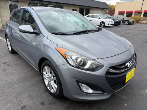 2014 Hyundai Elantra GT for sale at Reliable Auto LLC in Manchester NH