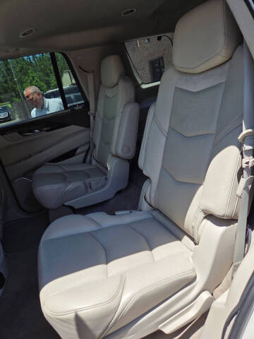 2015 Cadillac Escalade Luxury