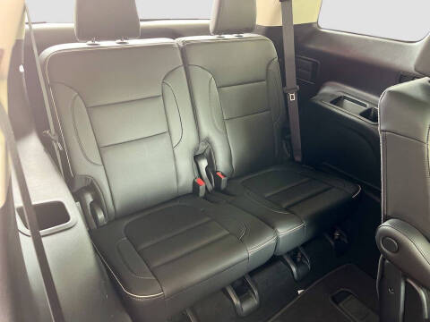 2022 GMC Acadia Denali