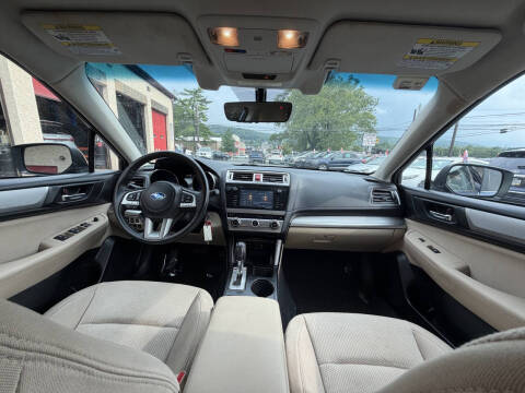 2017 Subaru Outback 2.5i Premium